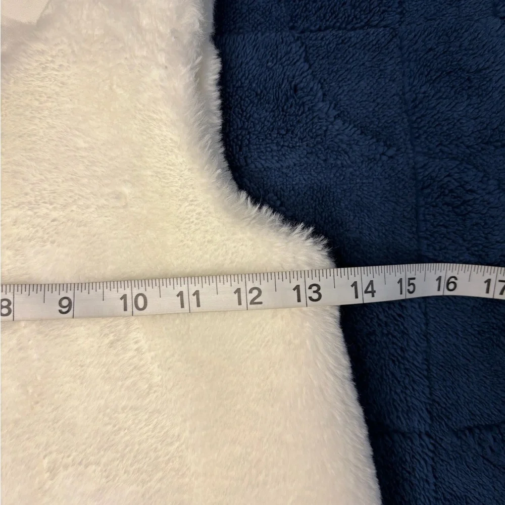 Baby Gap Girls White Faux Fur Open Vest